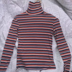 ardene’s thin small turtleneck USED